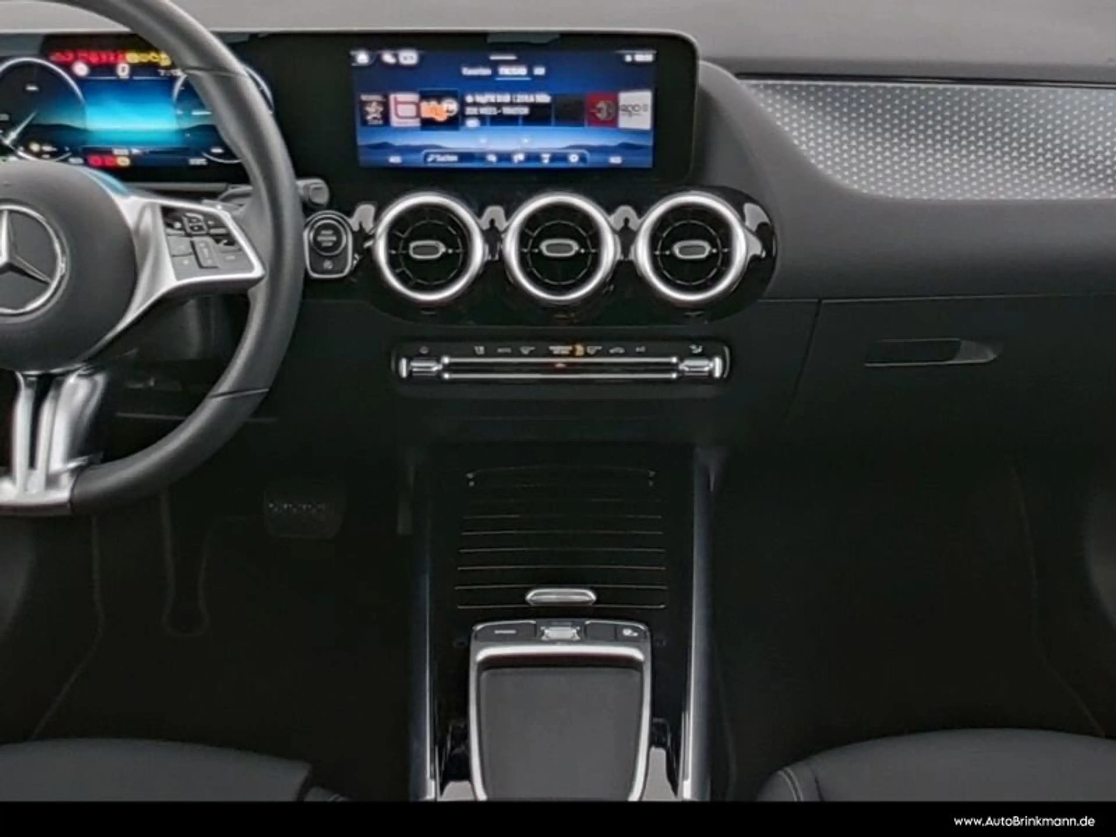 Mercedes-Benz GLA 180 GLA 180 PROGRESSIVE/AHK/KAMERA/MBUX LED/SHZ/Kamera — photo 5