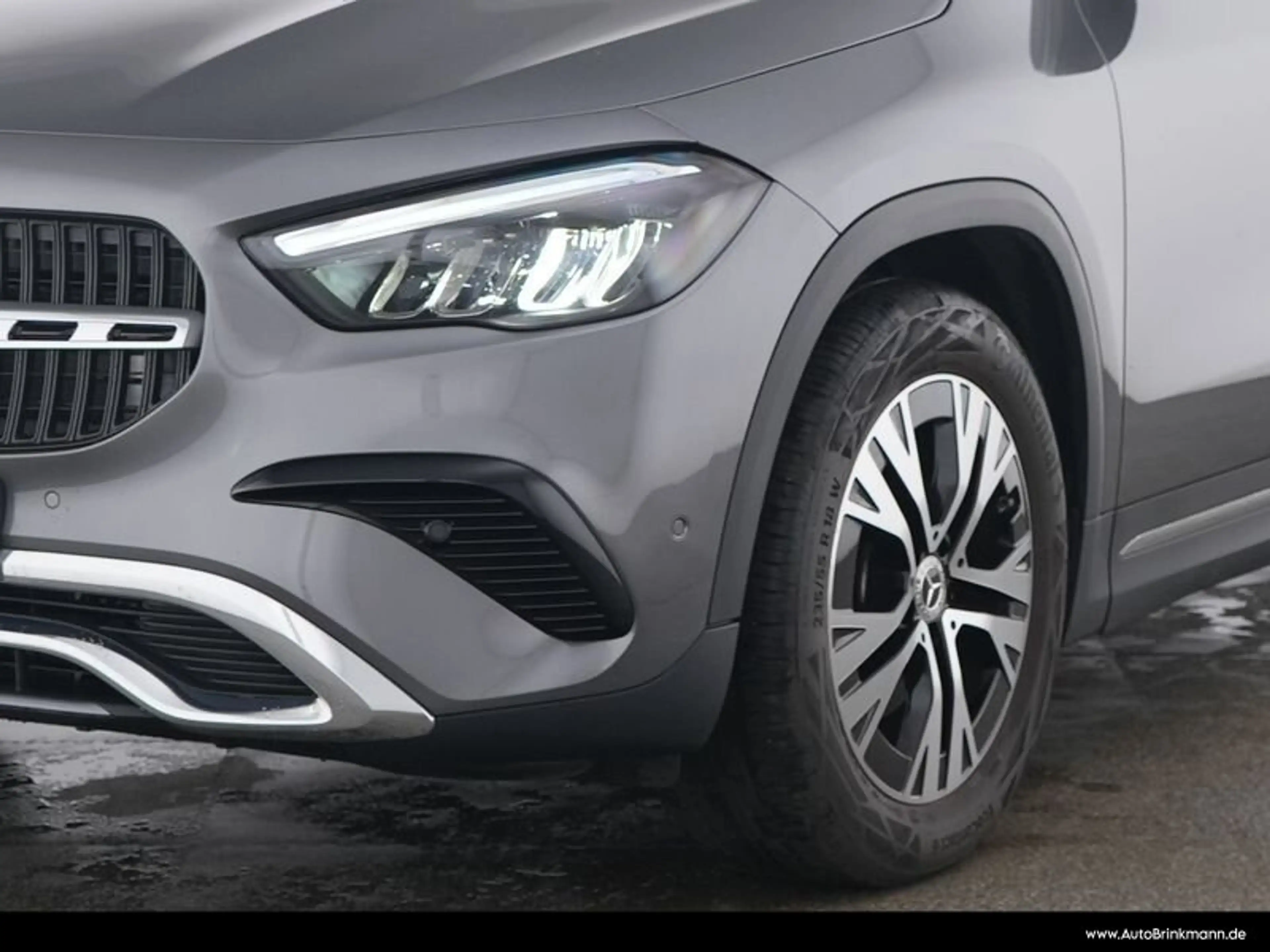 Mercedes-Benz GLA 180 GLA 180 PROGRESSIVE/AHK/KAMERA/MBUX LED/SHZ/Kamera — photo 3
