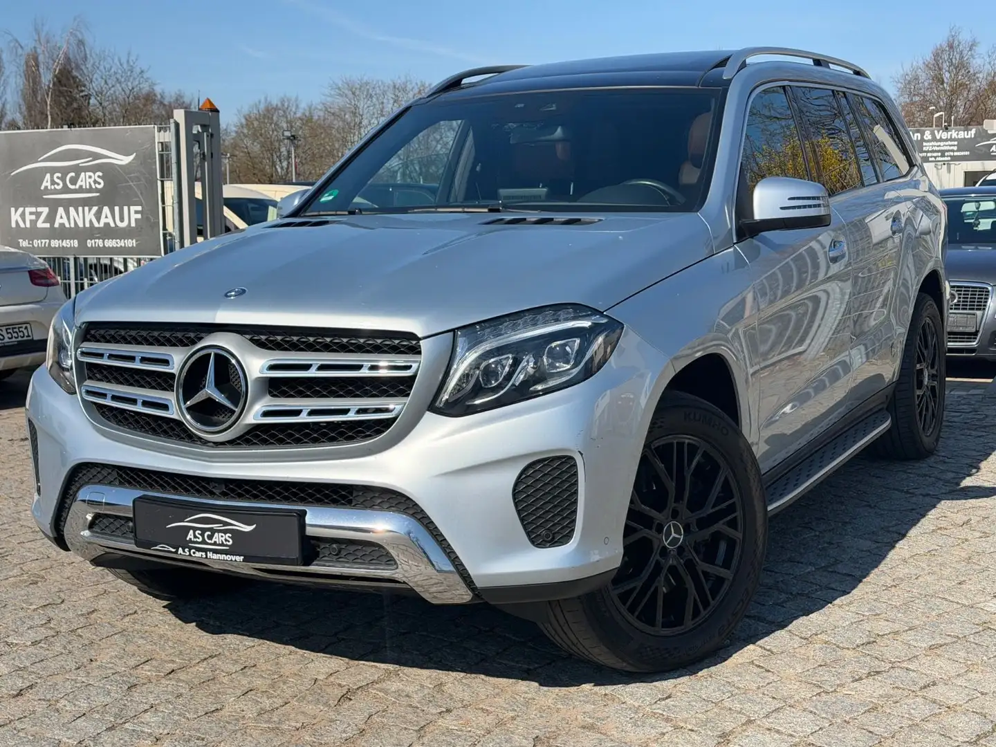 Mercedes-Benz GLS 500 4Matic*Leder*Pano*H&K*1HD*Euro6 Silber - 1