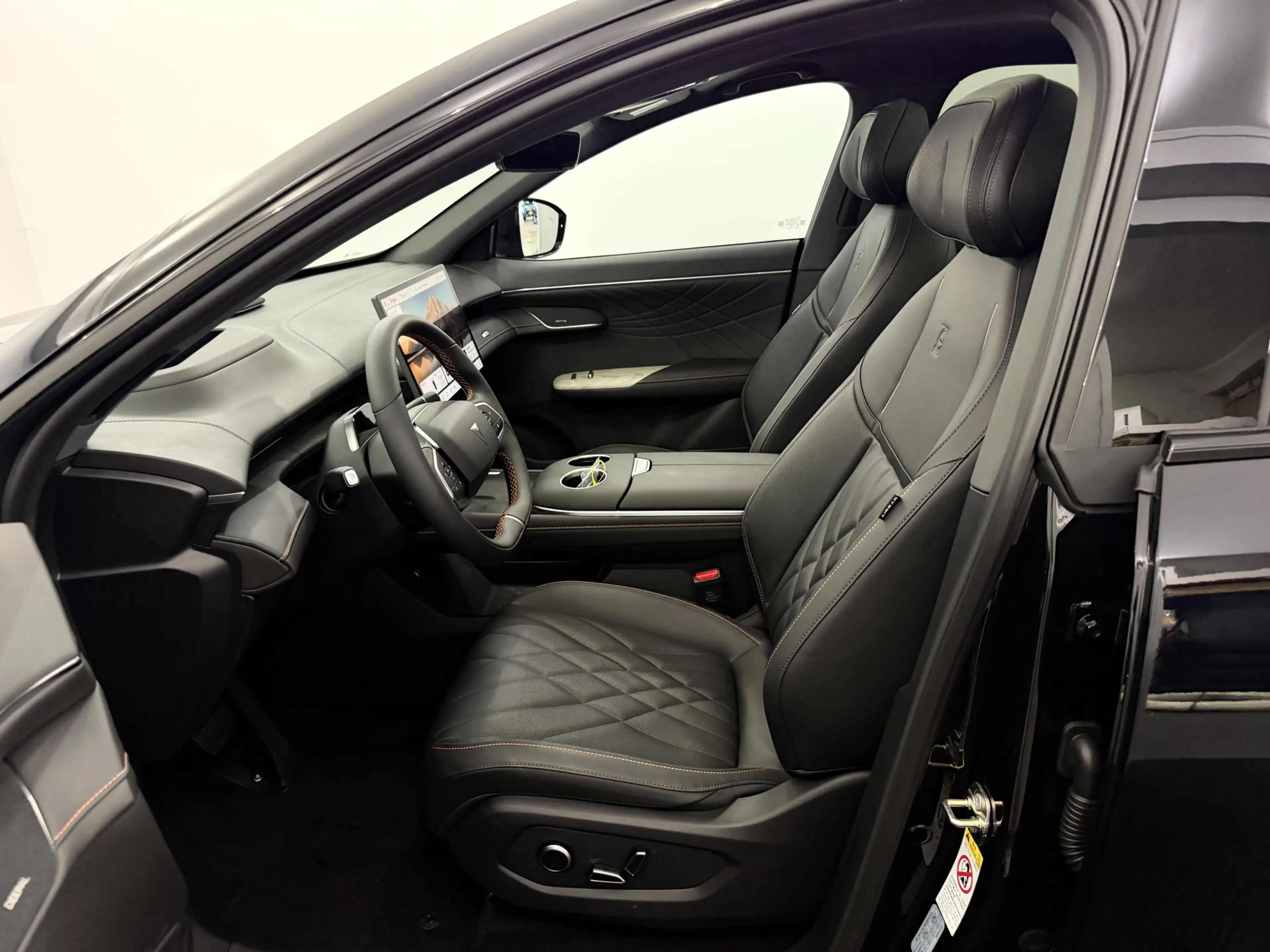 Changan Deepal S07 Max 79.97 kWh 475KM actieradius, Panoramadak, 360 — photo 8