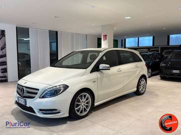 180 CDI Premium Cruise Pelle Fari BiXeno Cerchi17”