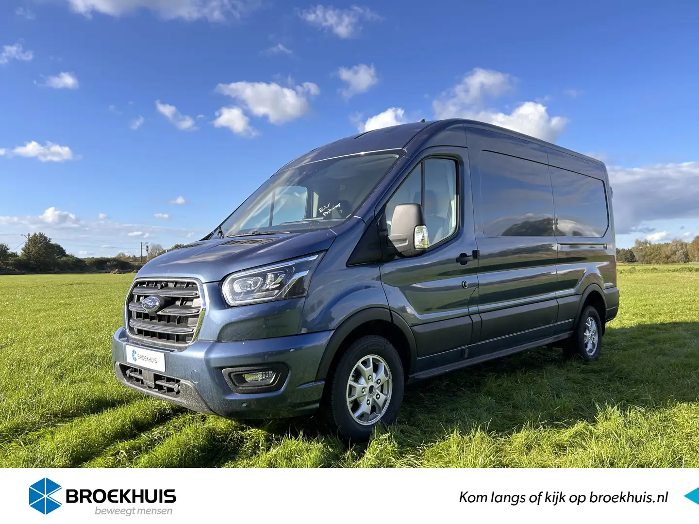 Ford Transit 350 2.0 170 pk TDCI Automaat L3H2 Limited | € 9.35 Blauw - 1