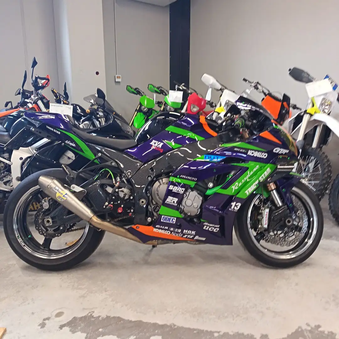 Kawasaki Ninja ZX-10R DW07184 - 1