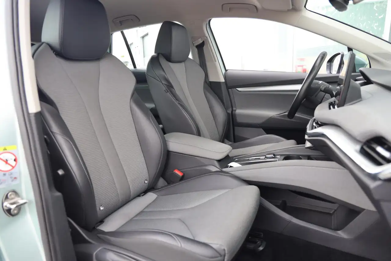 Skoda Enyaq iV 60 SOH 93% Trekhaak Apple Carplay+Android auto, миниатюра 19