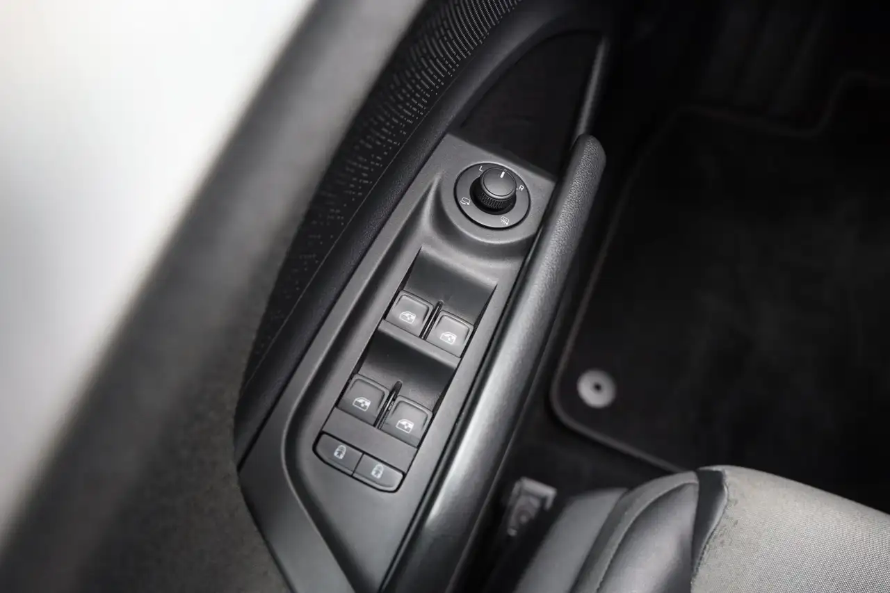 Skoda Enyaq iV 60 SOH 93% Trekhaak Apple Carplay+Android auto, миниатюра 22