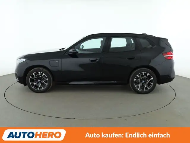 BMW X3 view 3