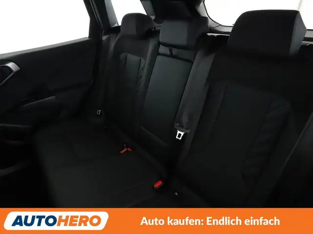 BMW X3 view 14