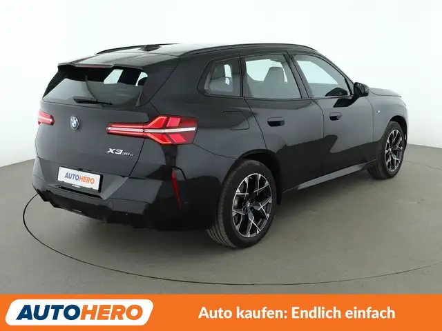 BMW X3 view 6