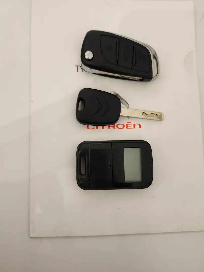 Citroen C4 C4 BlueHDi 100 S Grau - 2