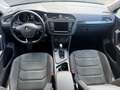 Volkswagen Tiguan Highline DSG Navi ACC Sitzheizung AHK Noir - thumbnail 16