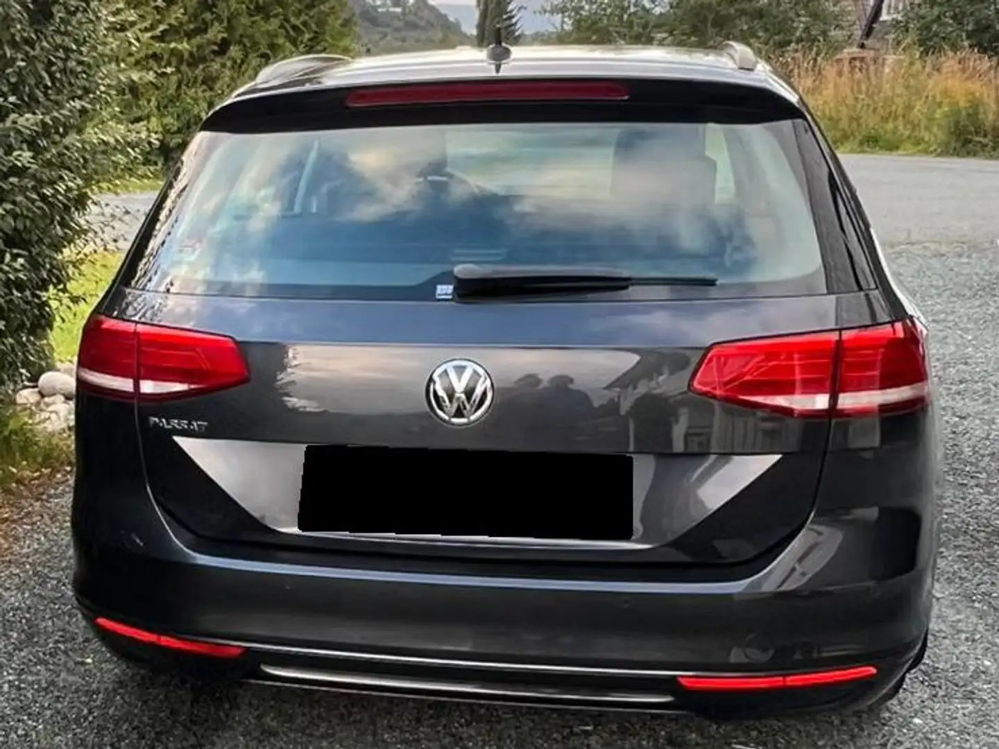 Volkswagen Passat 2.0i GL Noir - 2