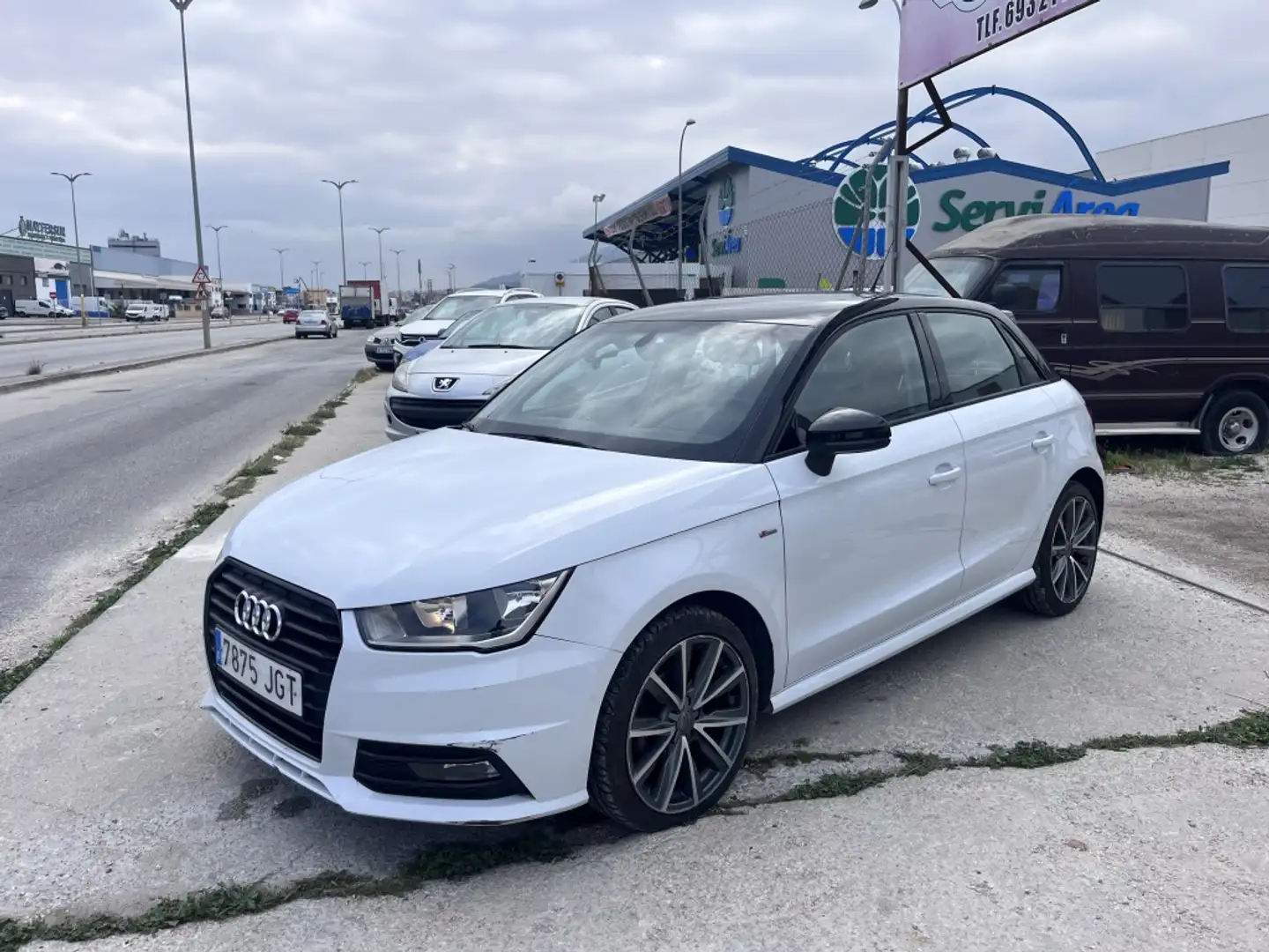 Audi A1 Sportback 1.4TDI ultra Adrenalin2 S-T Blanco - 1