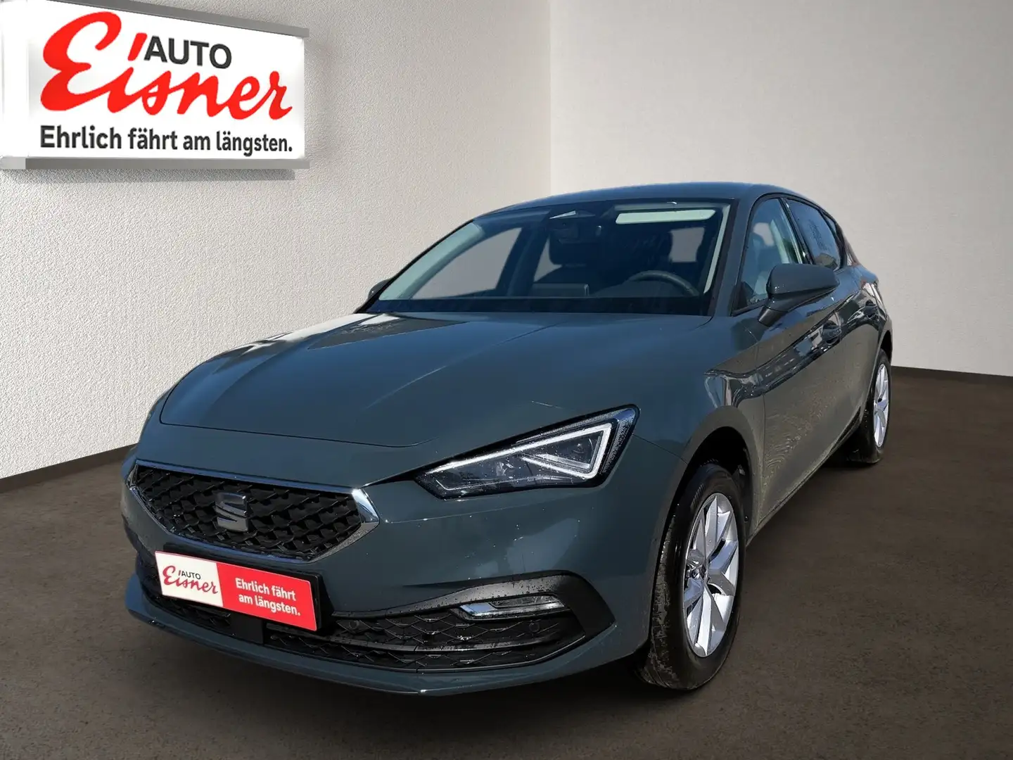 SEAT Leon Style Edition 1.5 TSI 115 PS Blau - 2