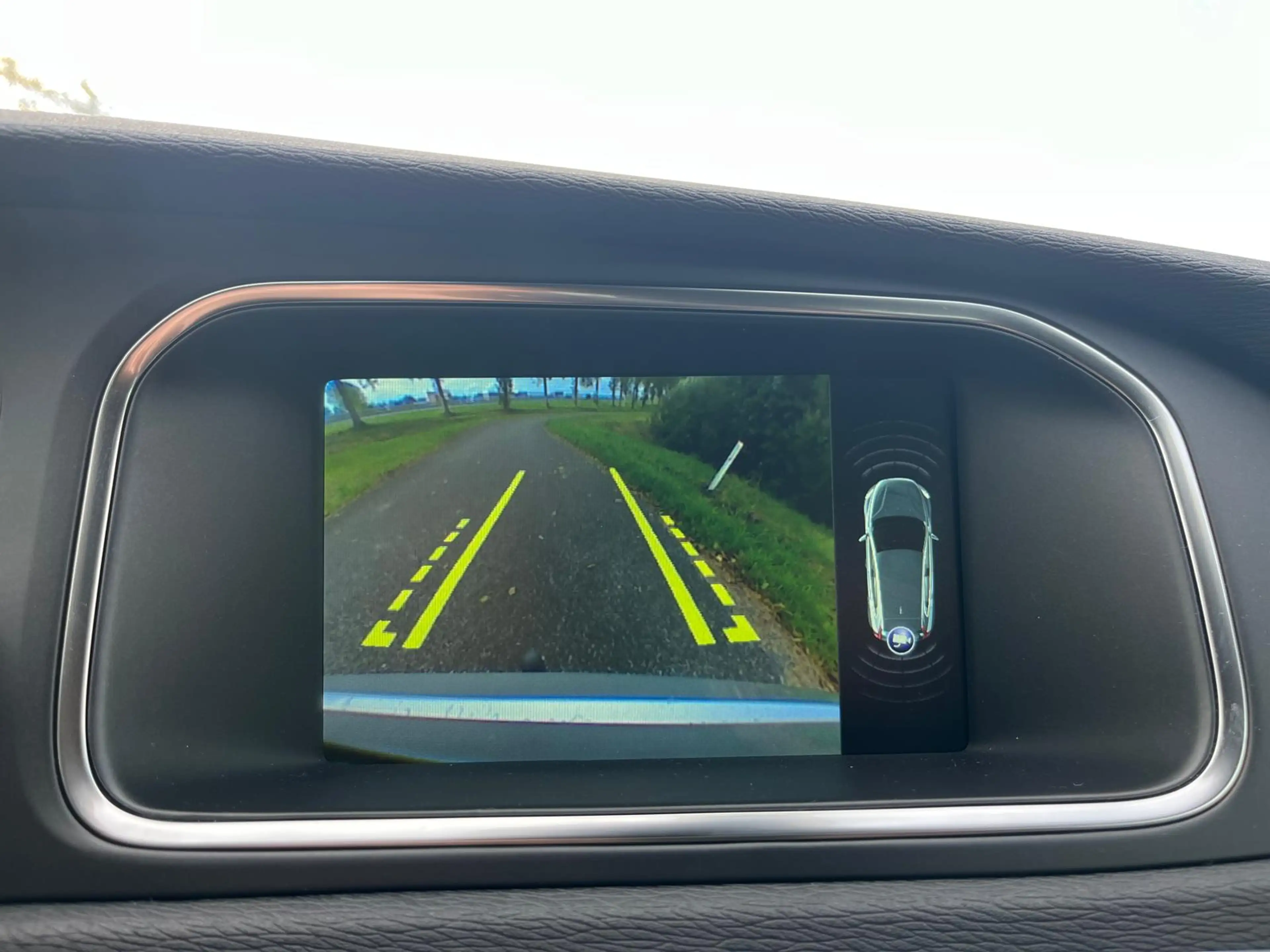 Volvo V40 2.0 T2 — photo 15