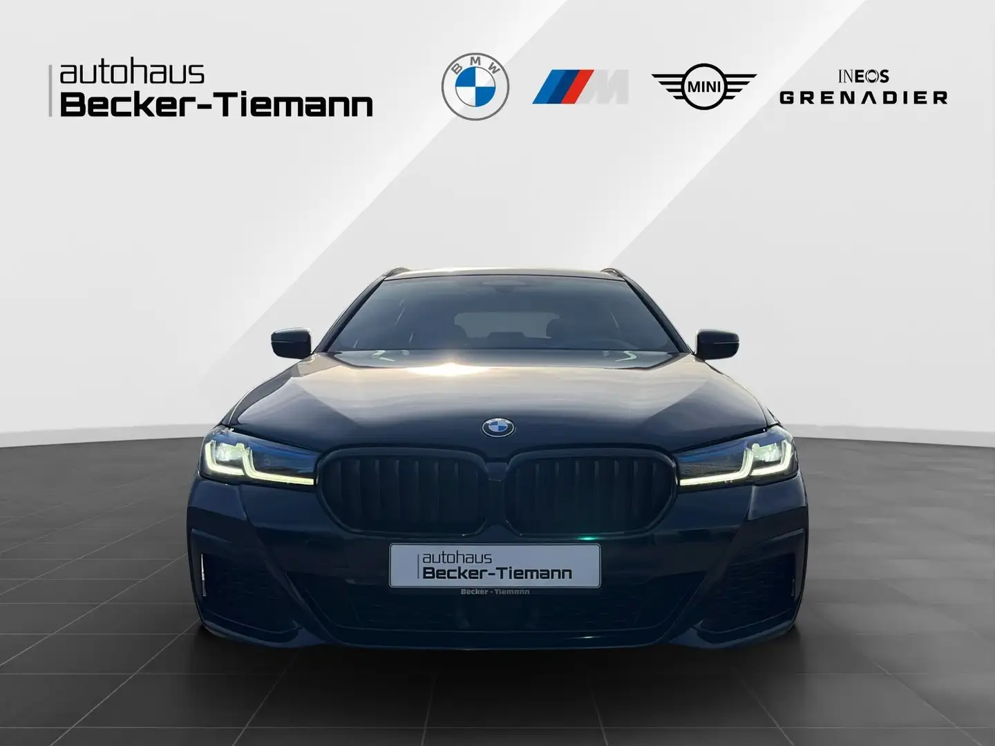 BMW 530 d xDrive Touring M Sport Pro AHK Laser DrivAss Pro Negro - 2
