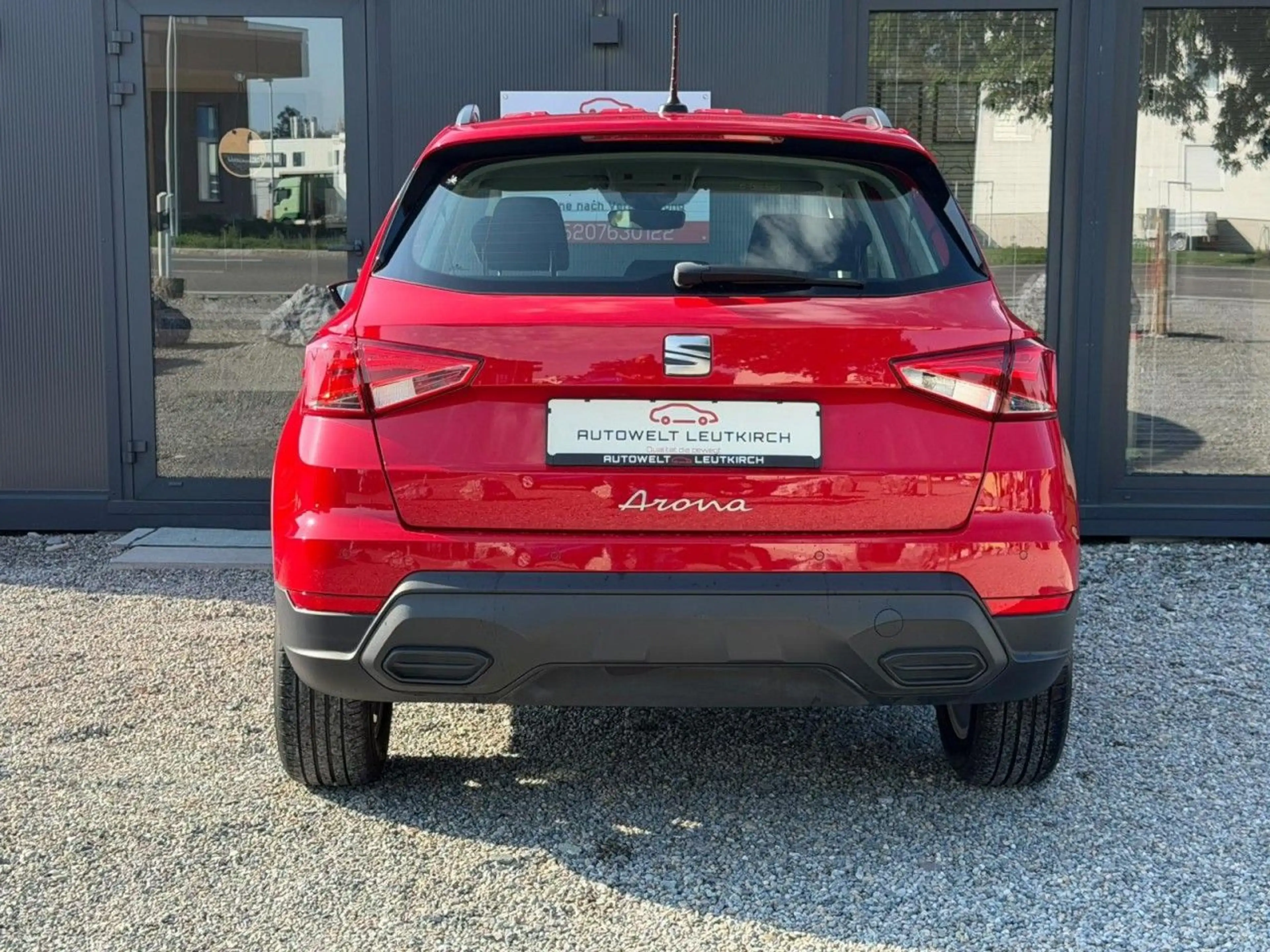 SEAT Arona Style 1.0 TGI PDC KLIMA DAB LED TEMP. — photo 4