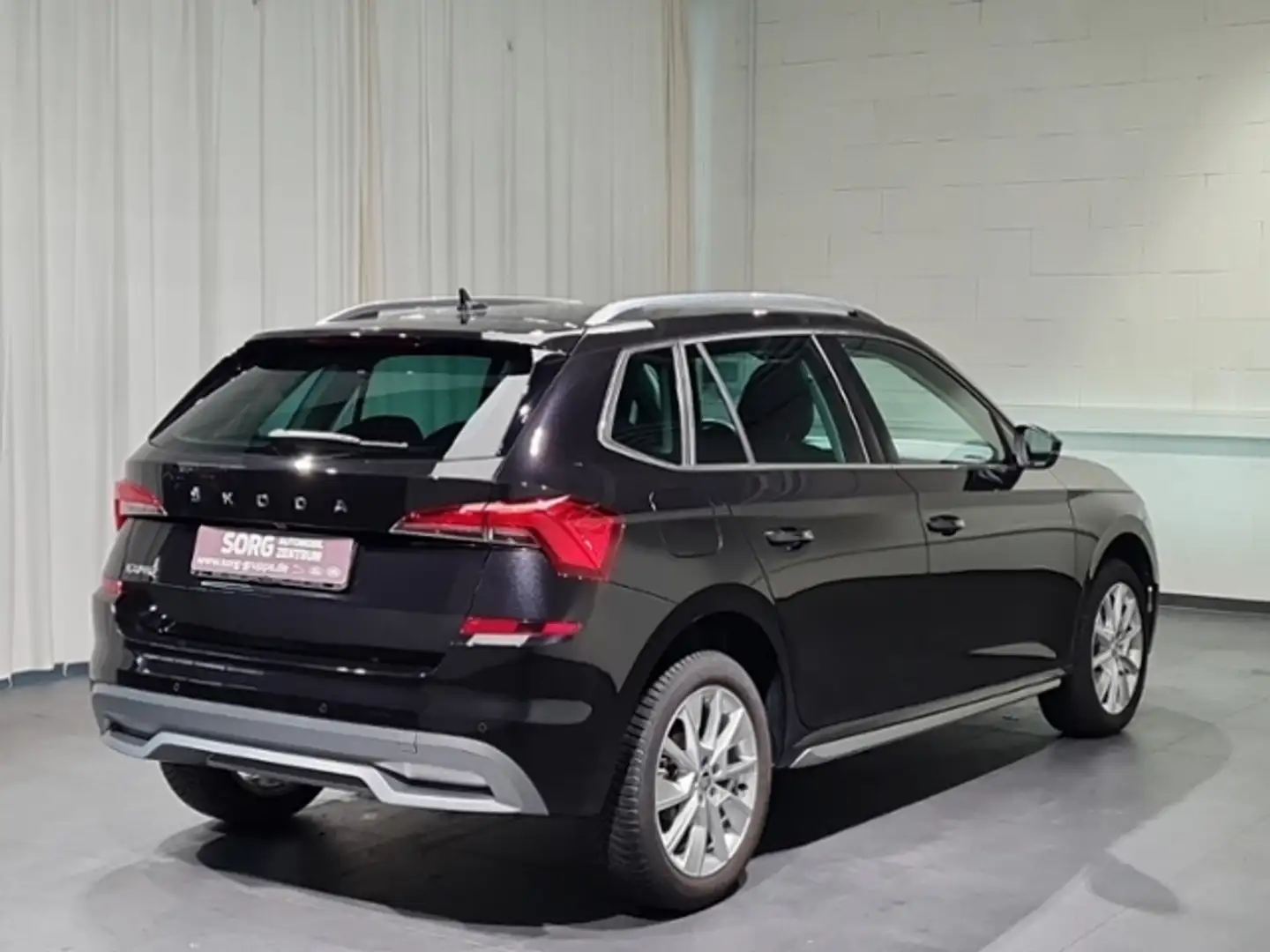 Skoda Kamiq 1.5 TSI Style*DSG*CARPLAY*KAMERA* Nero - 2