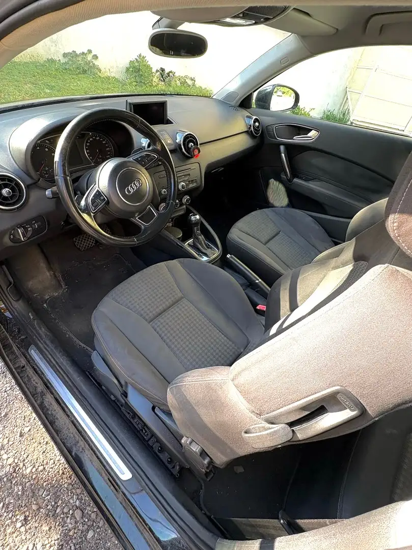 Audi A1 A1 I 2010 3p1.4 tfsi Ambition 122cv s-tronic Nero - 2
