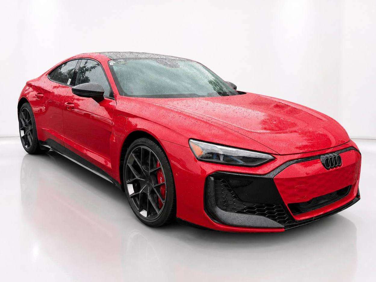 2025 Audi RS e-tron GT performance — снимка 1