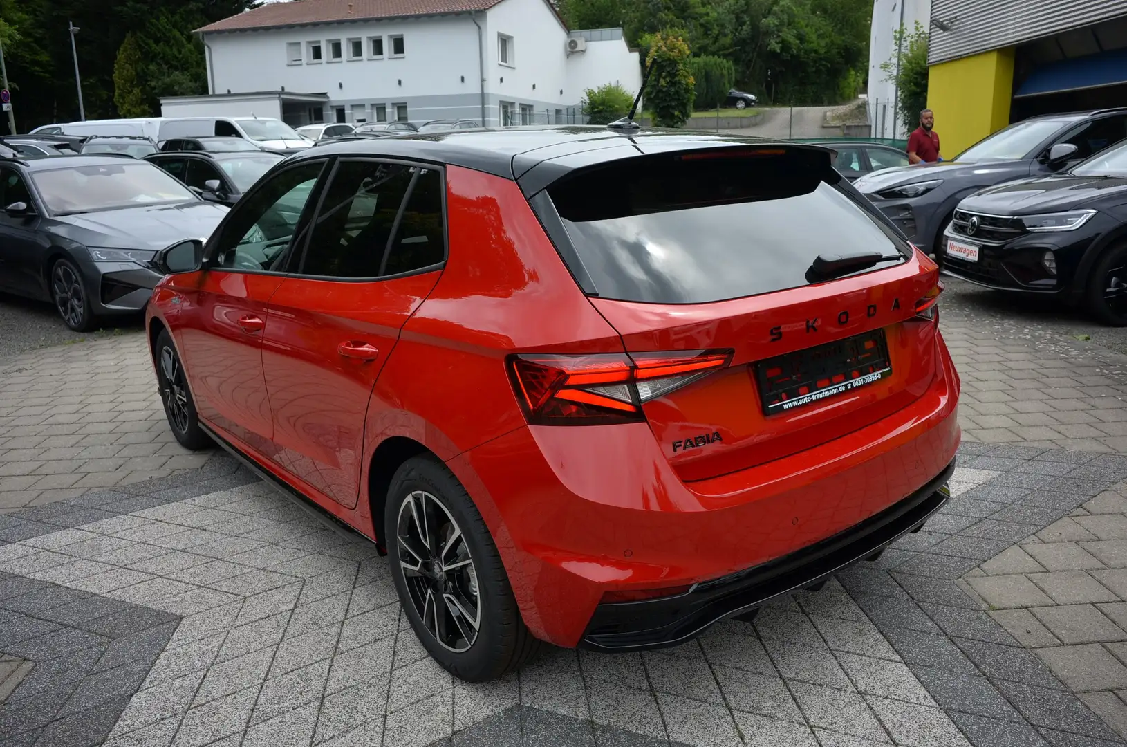 Skoda Fabia 1.0 TSI Monte Carlo 5JGAR+CAM+Bi-LED Rot - 2
