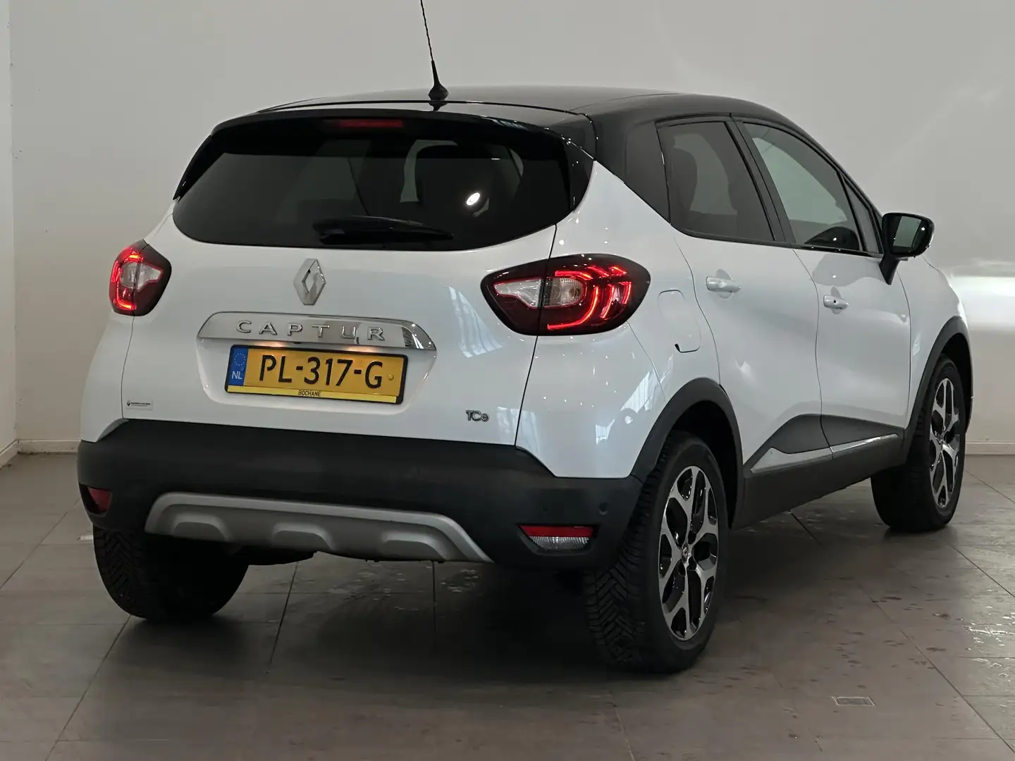 Renault Captur 0.9 TCe 90 Edition One | BOSE | Leder | Stoelverwa Blanc - 2