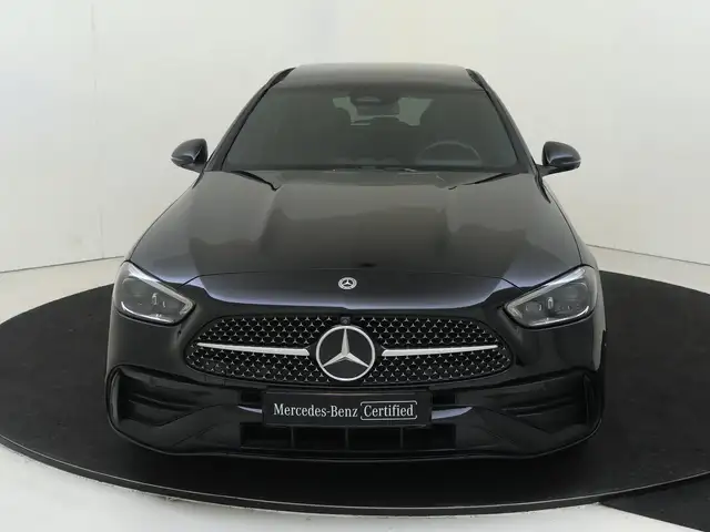 Mercedes-Benz C-Class view 6