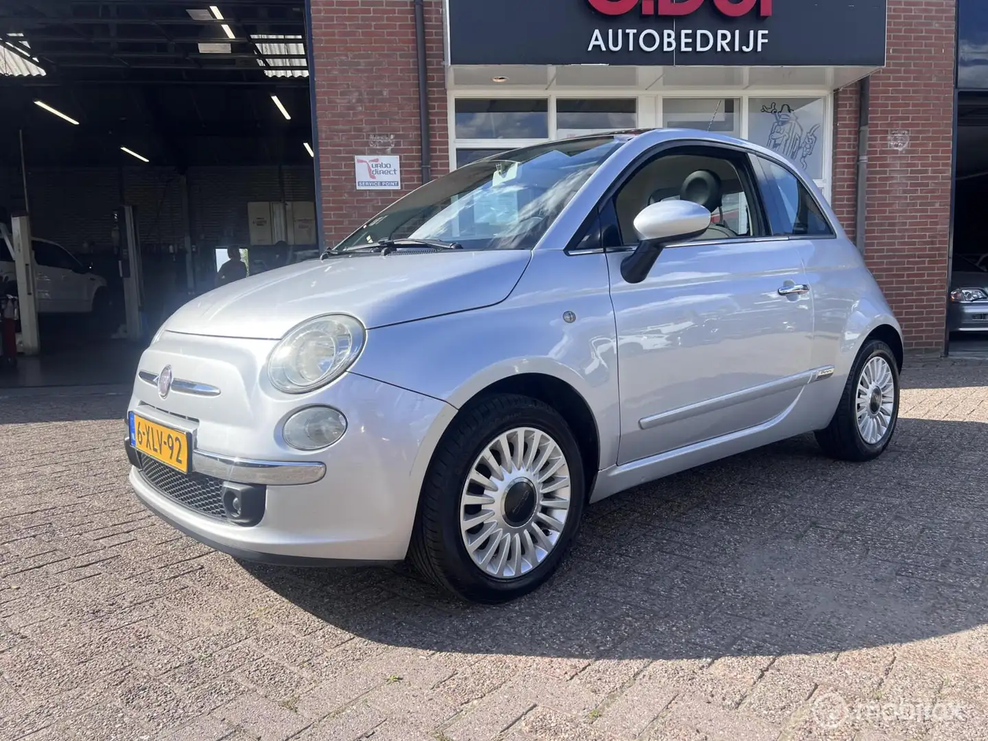 Fiat 500 1.2 Lounge Grijs - 1