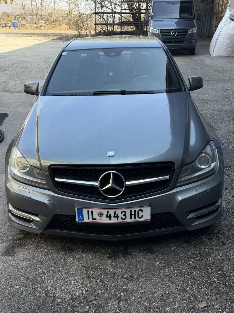 Mercedes-Benz C 200 Avantgarde Sport AMG CDI Aut. Grau - 1