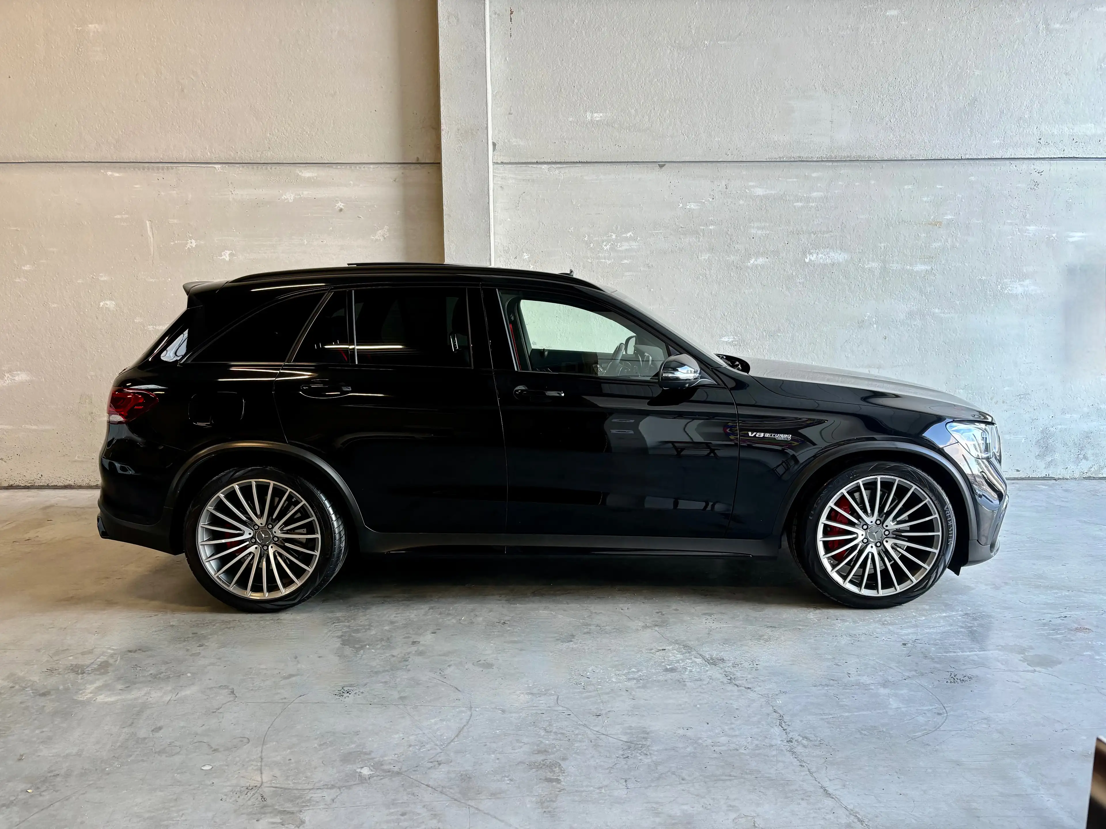 Mercedes-Benz GLC 63 AMG 4 Matic+ AMG Speedshift * Pano-360°-Burmester * — photo 6