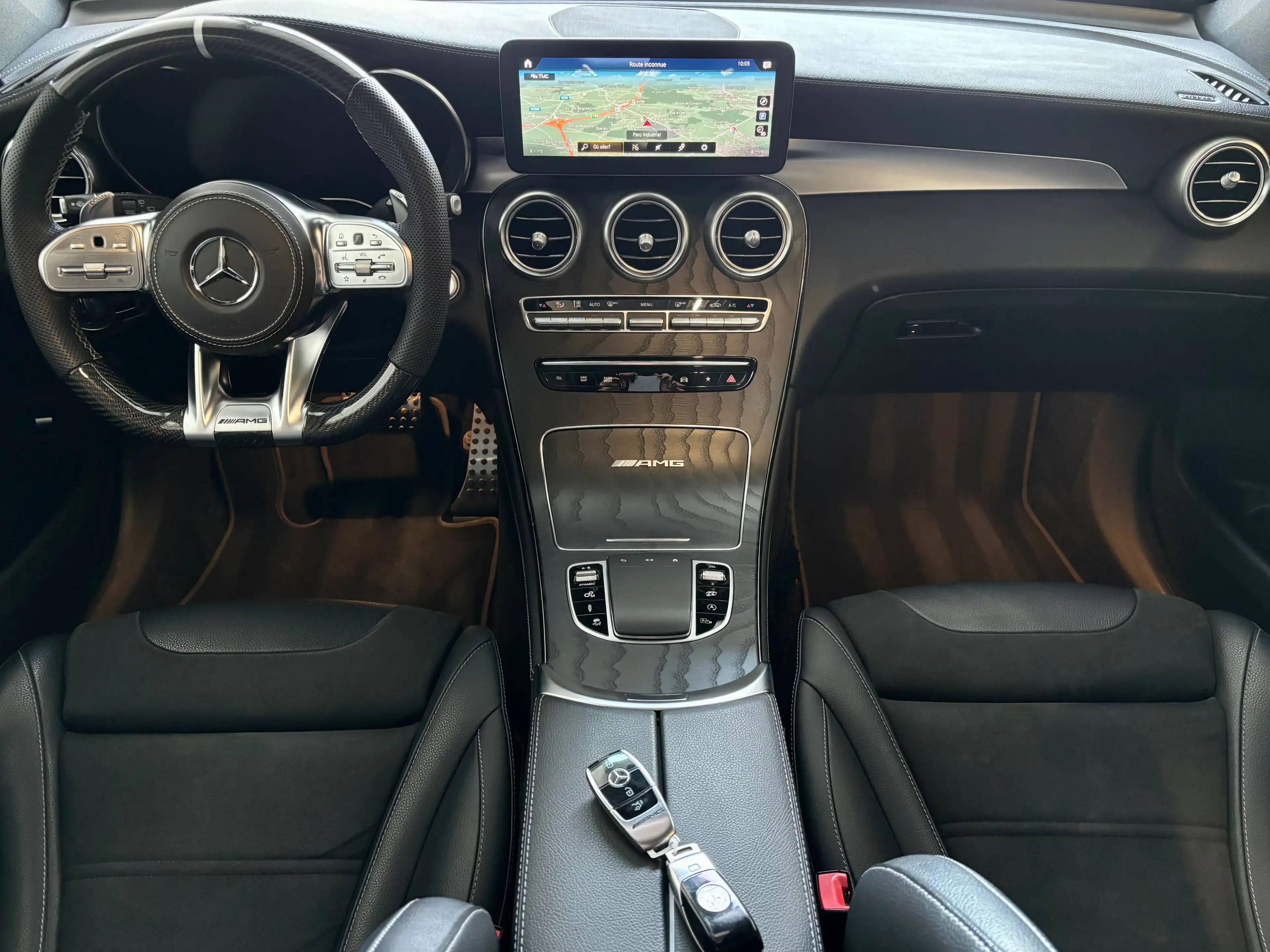 Mercedes-Benz GLC 63 AMG 4 Matic+ AMG Speedshift * Pano-360°-Burmester * — photo 10