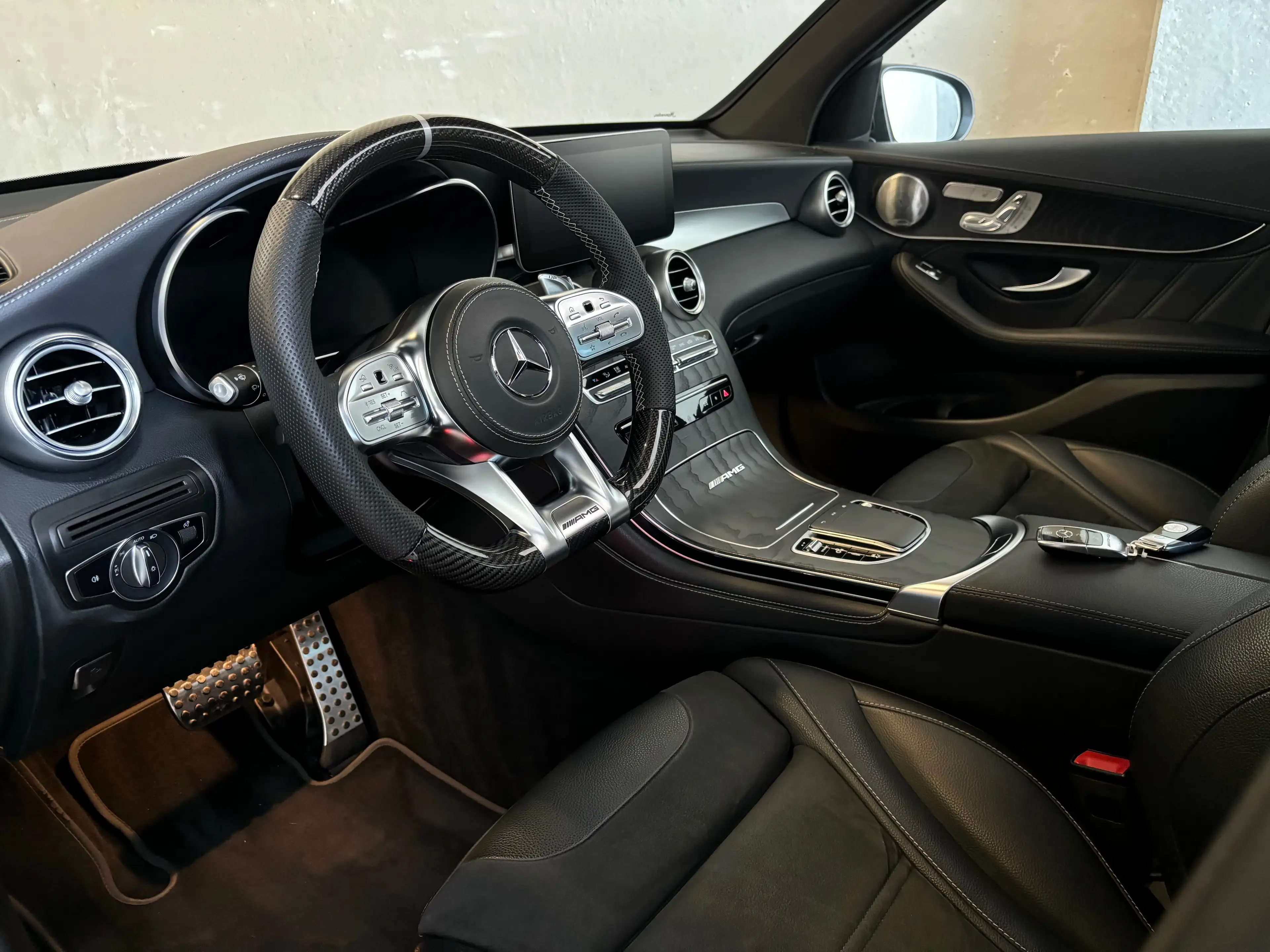 Mercedes-Benz GLC 63 AMG 4 Matic+ AMG Speedshift * Pano-360°-Burmester * — photo 12
