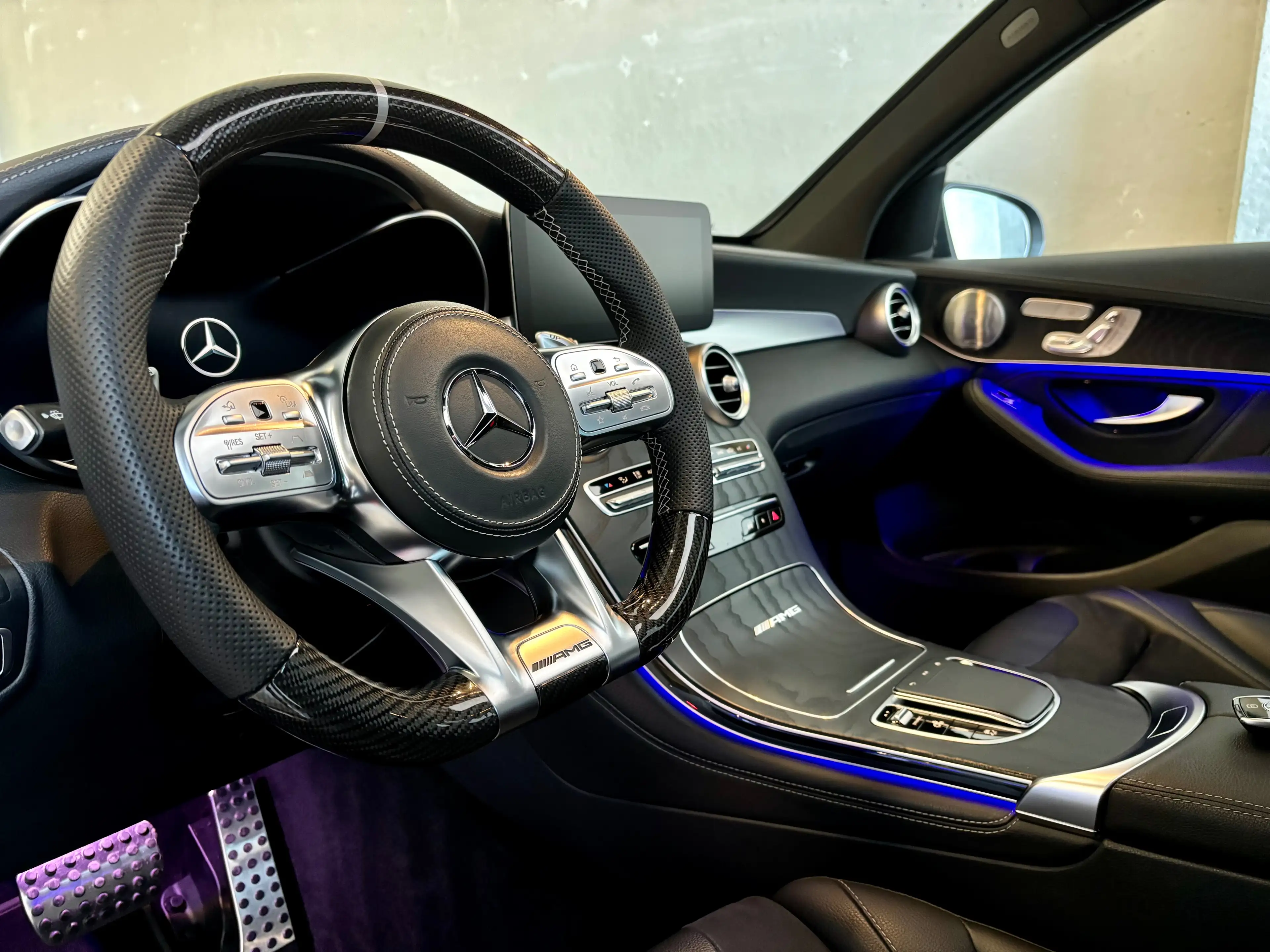 Mercedes-Benz GLC 63 AMG 4 Matic+ AMG Speedshift * Pano-360°-Burmester * — photo 13