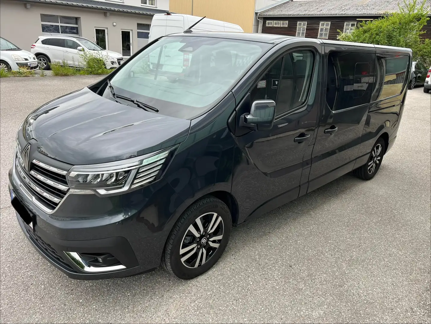 Renault Trafic Trafic Grand Passenger Techno Blue dCi 170 Aut. Techno Grau - 2