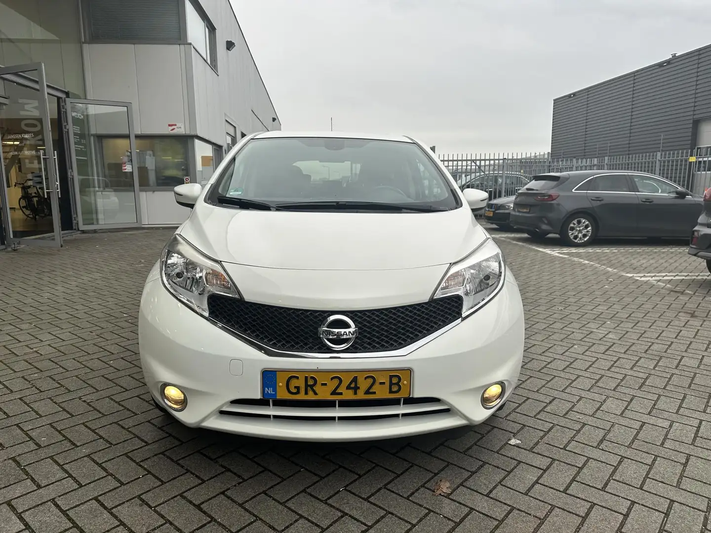 Nissan Note 1.2 DIG-S Connect Edition Nav | Climate Control | Blanc - 2