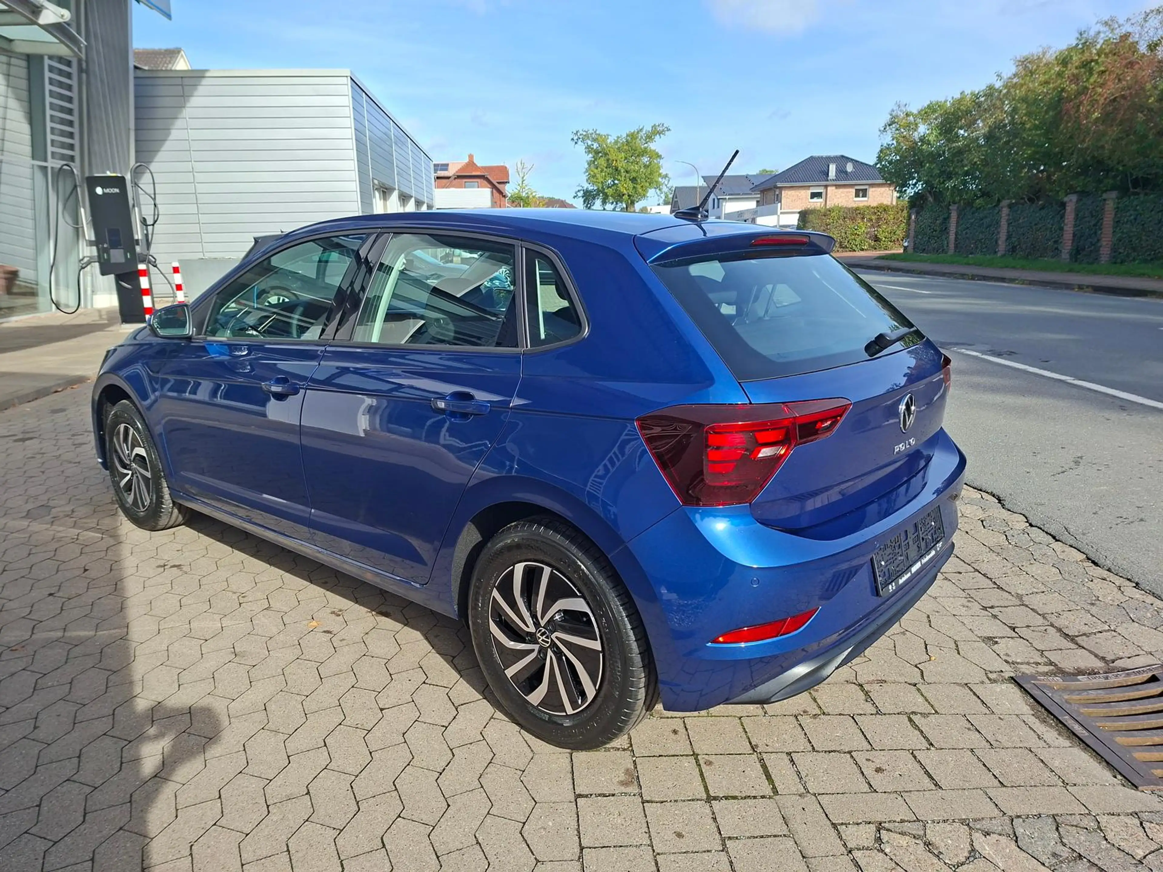 Volkswagen Polo Life 1.0TSI DSG Sitzheizung Tempomat APP — photo 8