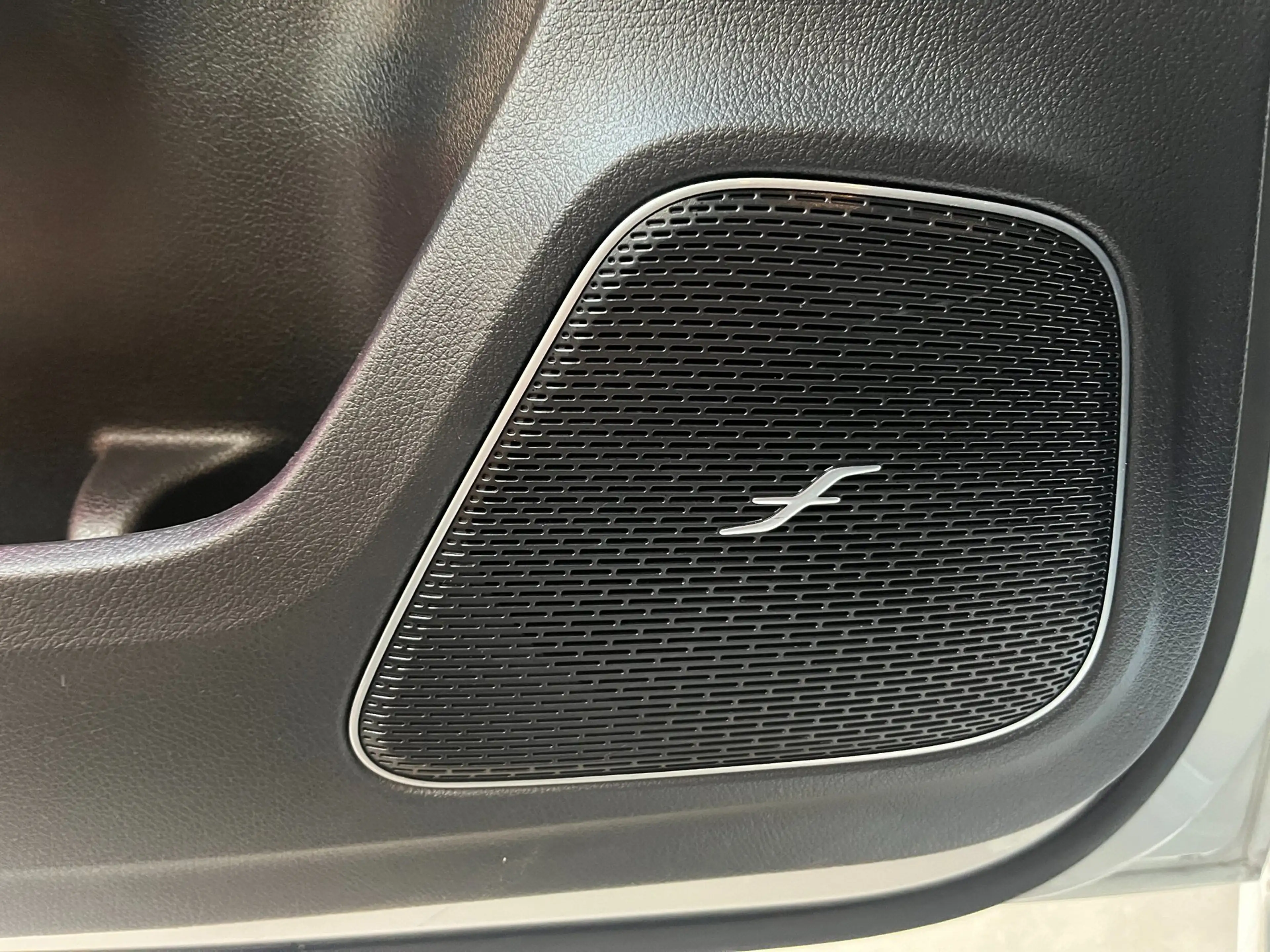 Mercedes-Benz A 200 Business Solution AMG Pano/Carplay/Camera/Sfeerver — photo 10