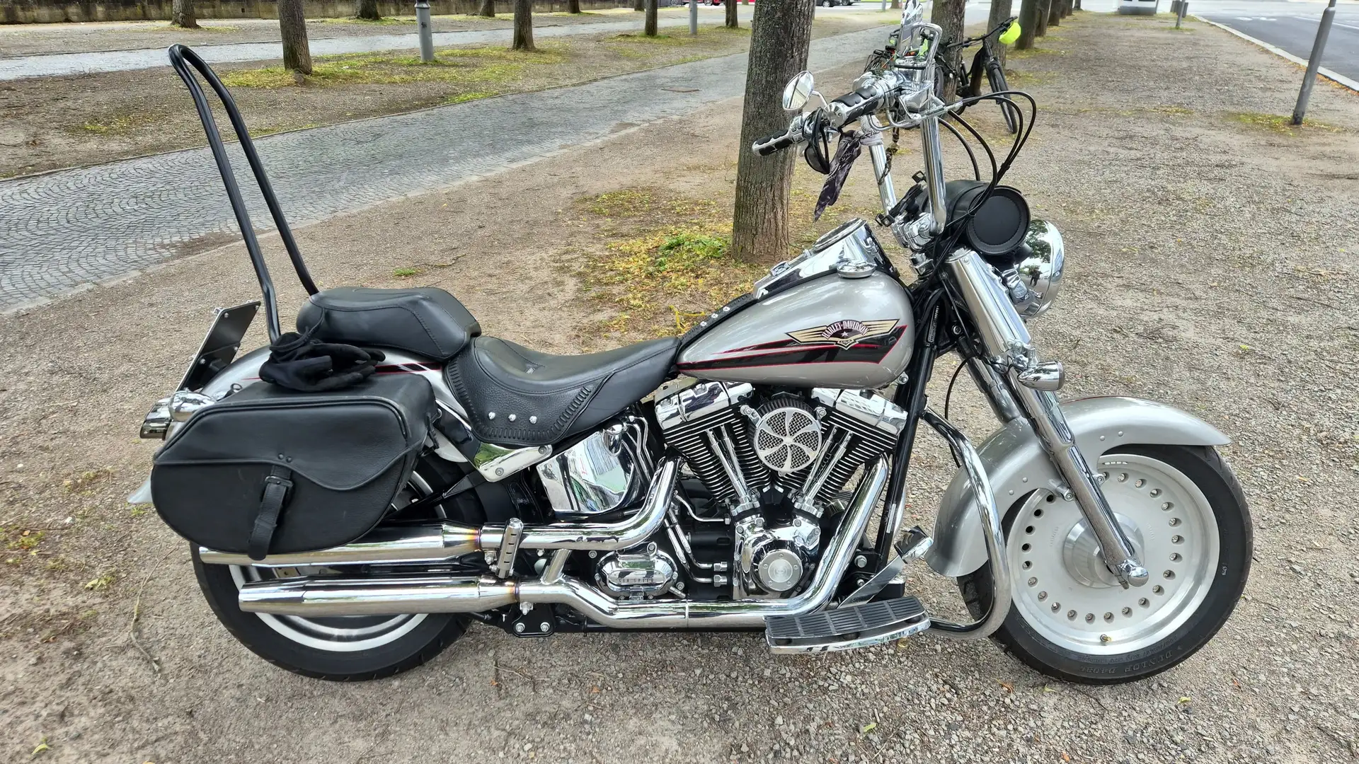 Harley-Davidson Fat Boy FLSTFI Plateado - 1