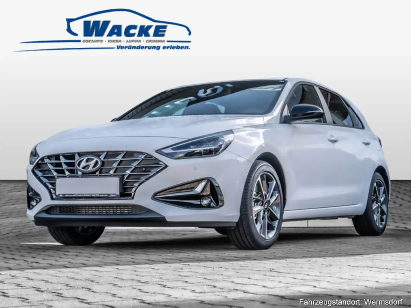 Hyundai i30 1.0 Connect & Go Weiß - 1