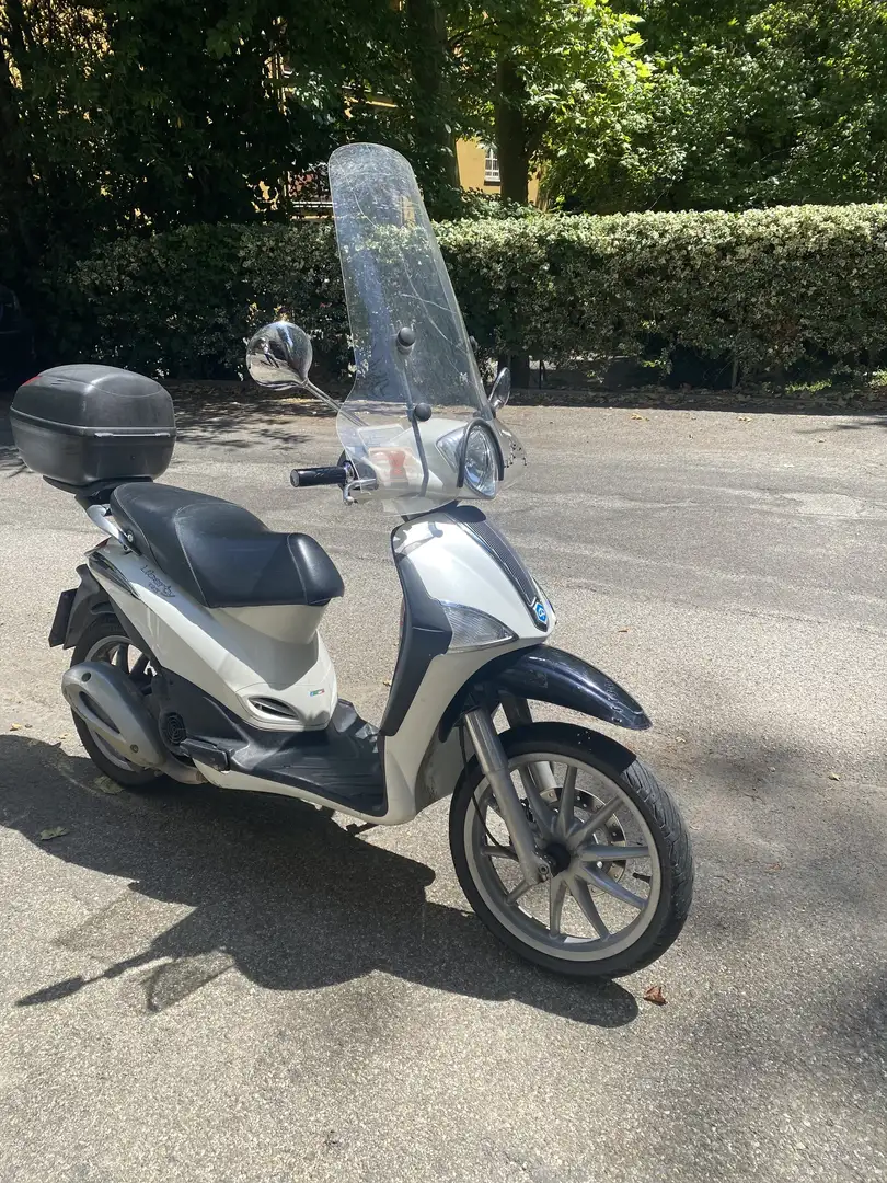 Piaggio Liberty 125 Bianco - 1
