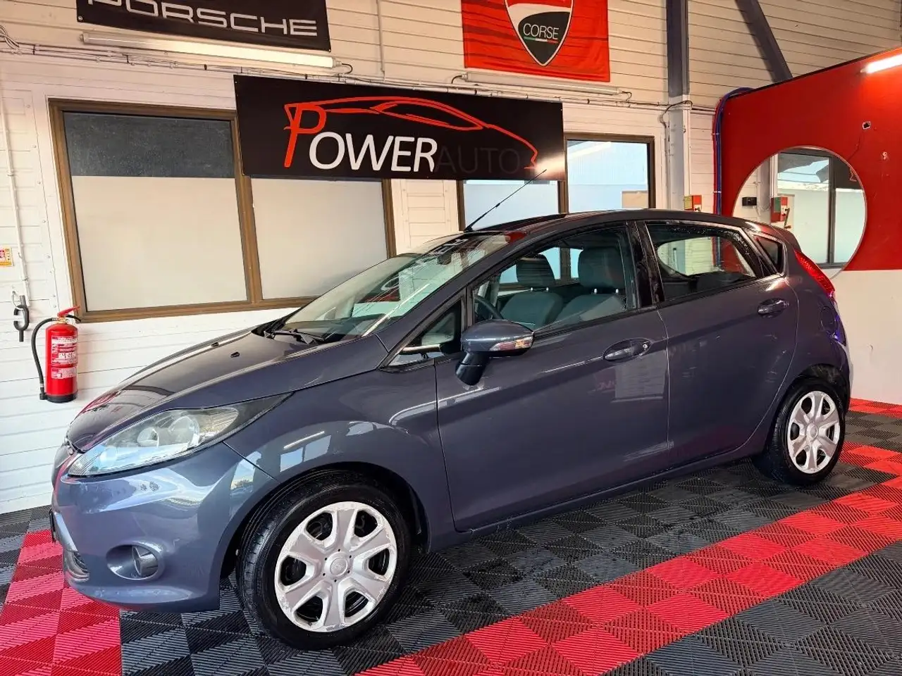 Ford Fiesta 5 portes — photo 3