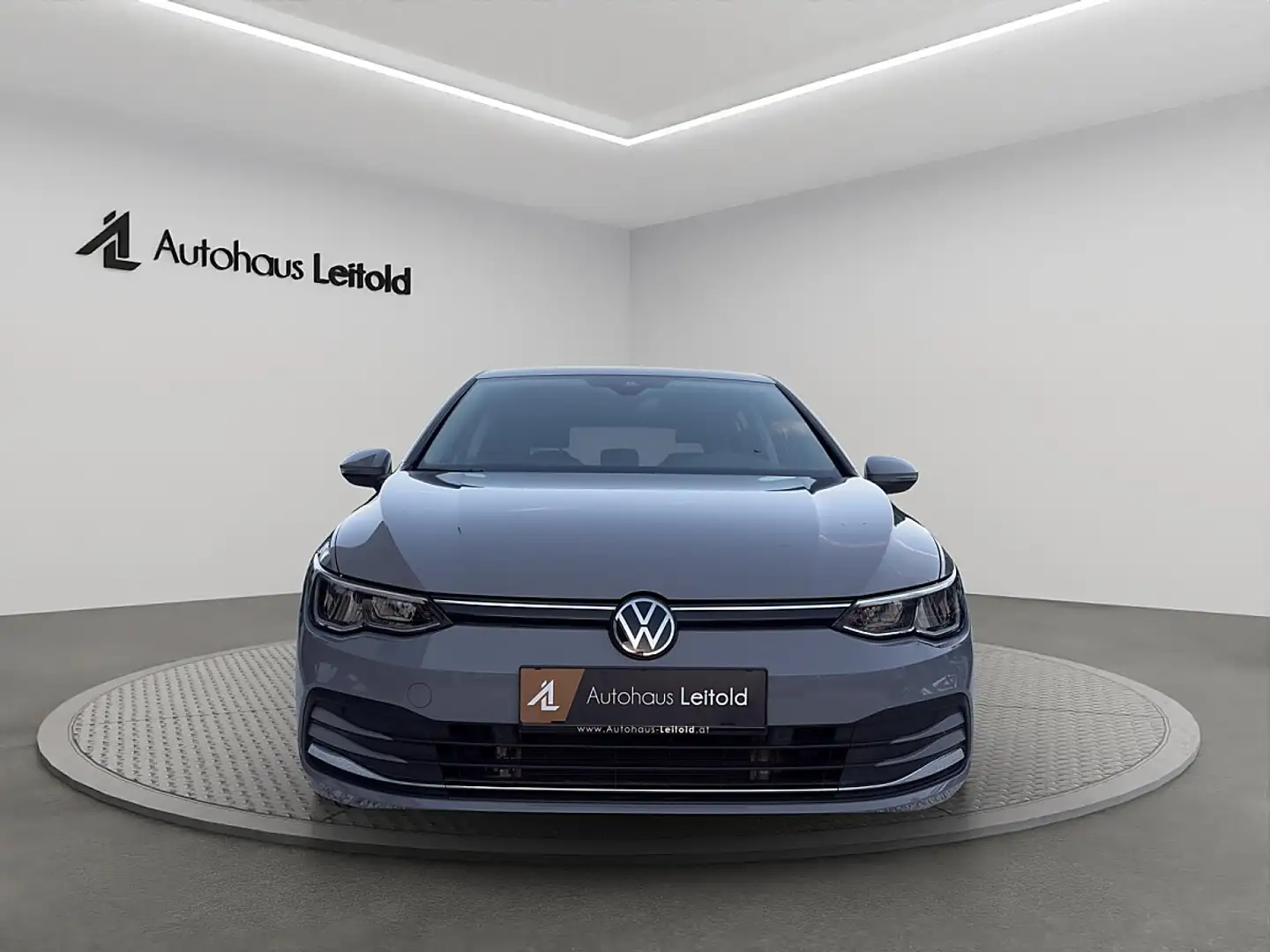Volkswagen Golf Life Move 1,5 TSI ACT LED ACC KEYLESS VIRTUAL L... Grau - 2