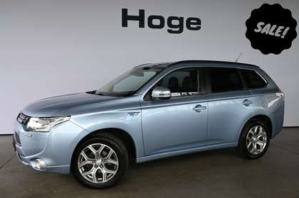 Mitsubishi Outlander 2.0 PHEV Instyle+ Navigatie Cruise controle Climat