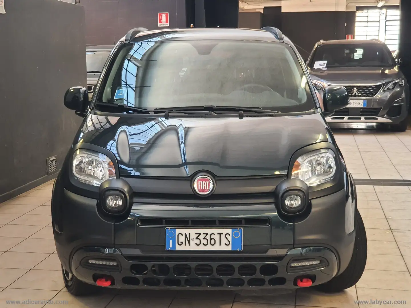 Fiat Panda 1.0 FireFly S&S Hybrid City Cross Verde - 2
