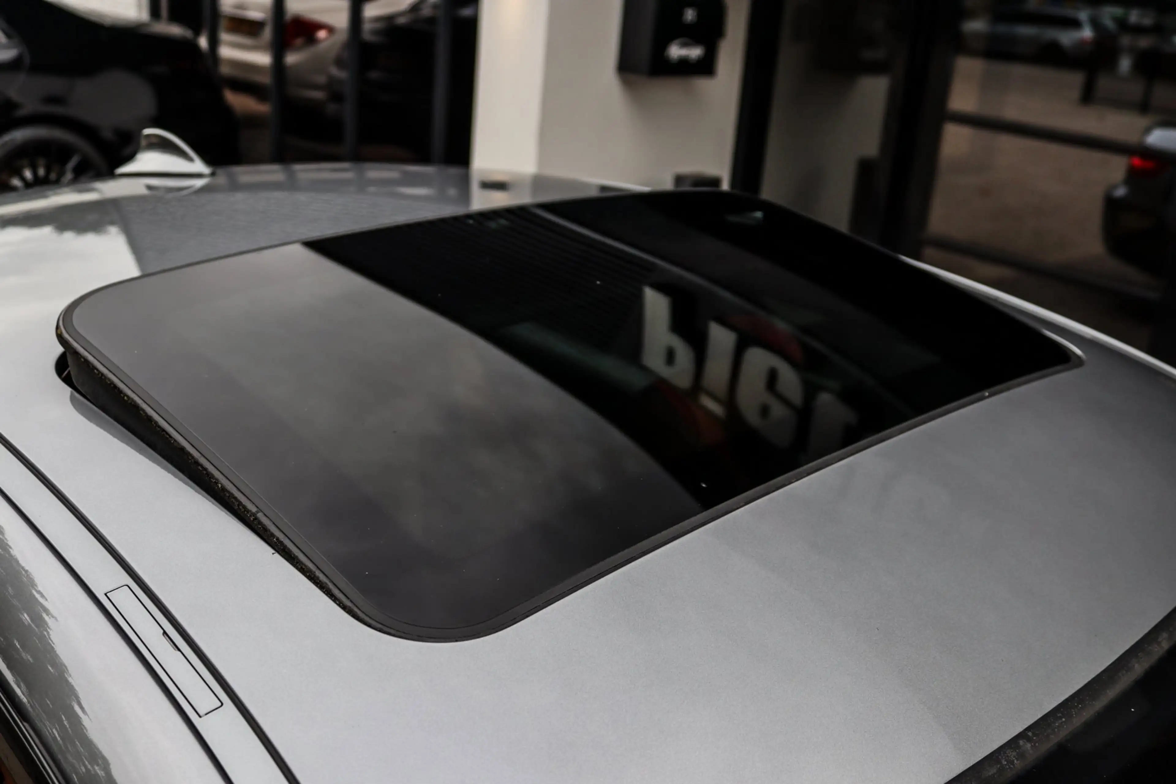 BMW 335 3-serie Coupé 335xi M-Pakket PANO H&K NAP ACC DAB+ — photo 2