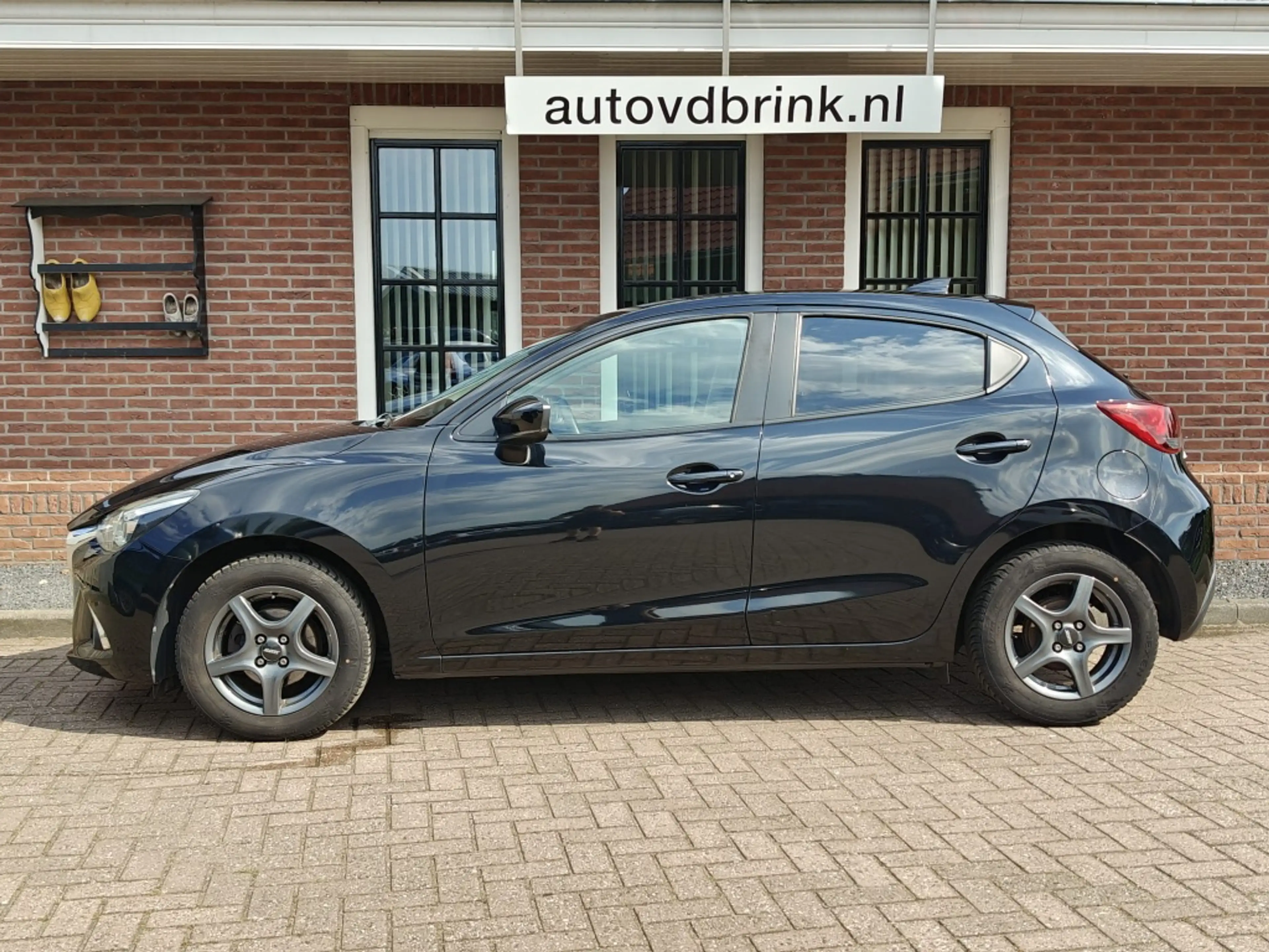 Mazda 2 1.5 Skyactiv-G TS+ LED / STOELVERWARMING — photo 2