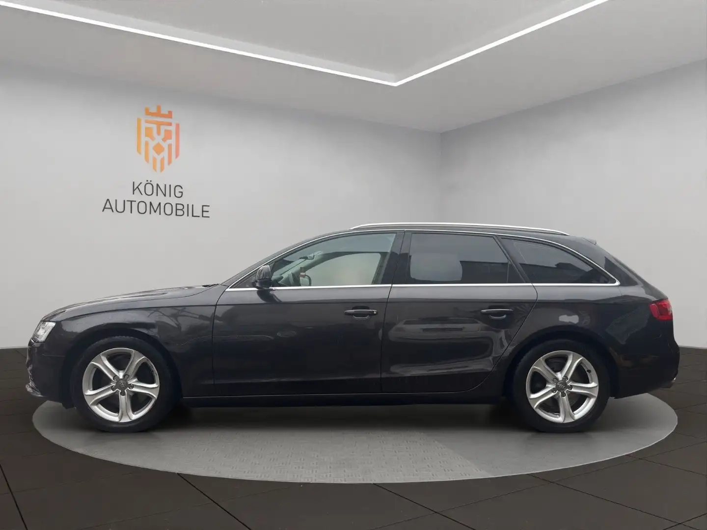 Audi A4 Avant Ambition/SHZ/NAV/LM/XENON Grau - 2