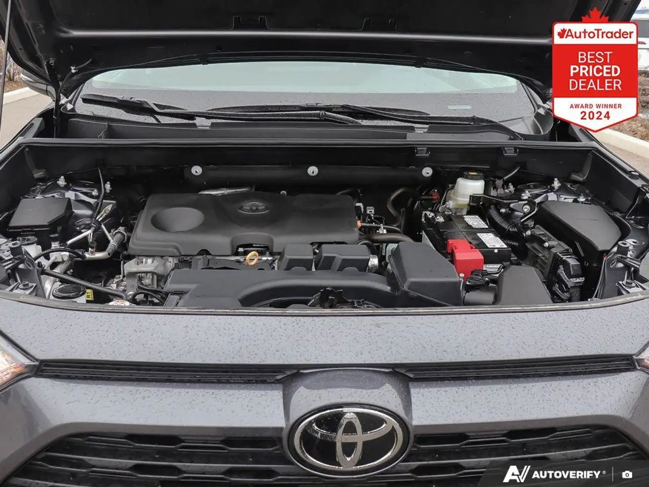 Toyota RAV 4 снимка Toyota RAV 4