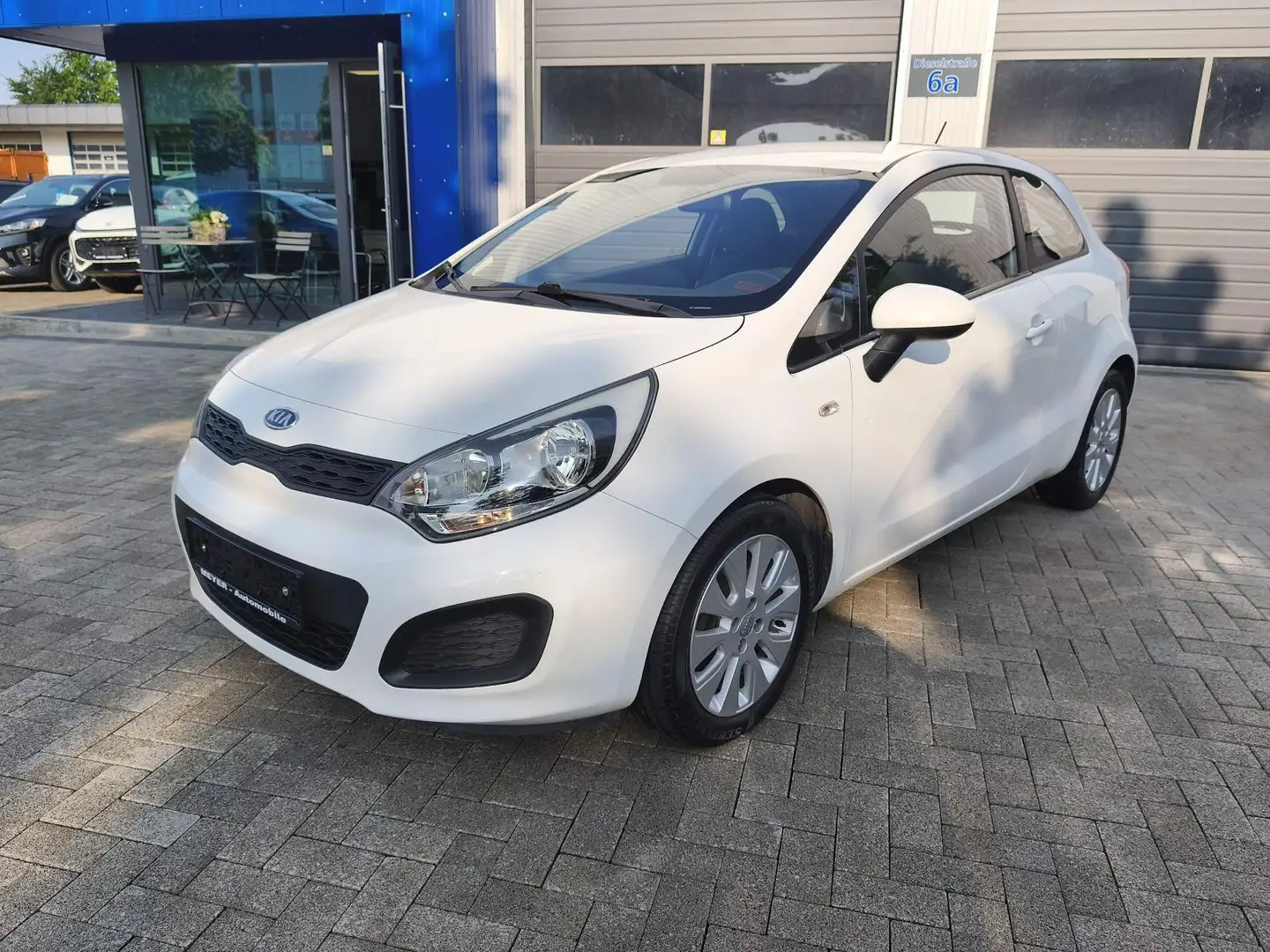 Kia Rio Klima/Radio-CD/16"-Alu/BC Blanco - 1