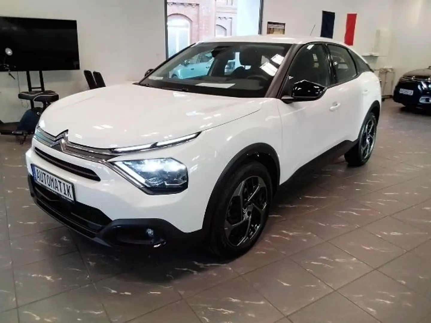 Citroen C4 PureTech 130 Stop&Start EAT8 FEEL PACK Weiß - 2