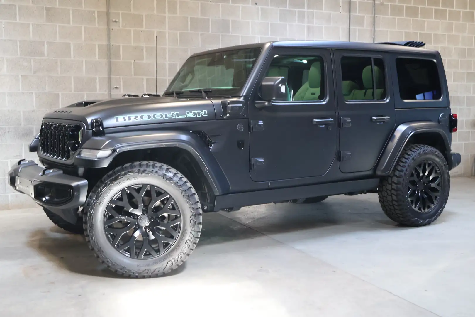 Brute Custom Brooklyn | 4Xe hybride| FULL OPTIONS MET 4000 KM! Gris - 1